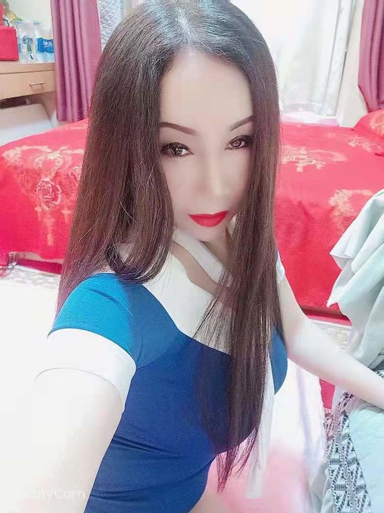 丰满性感美女少妇